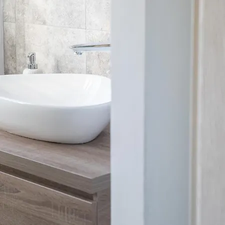 Hébergement de vacances Casale Manca - Luxury - The Quiet With A Sea View *