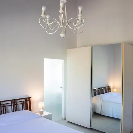 Hébergement de vacances Casale Manca - Luxury - The Quiet With A Sea View *